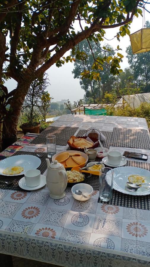 Aaravi Garden Homestay Калимпонг Екстериор снимка