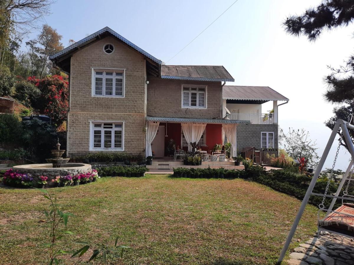 Aaravi Garden Homestay Калимпонг Екстериор снимка