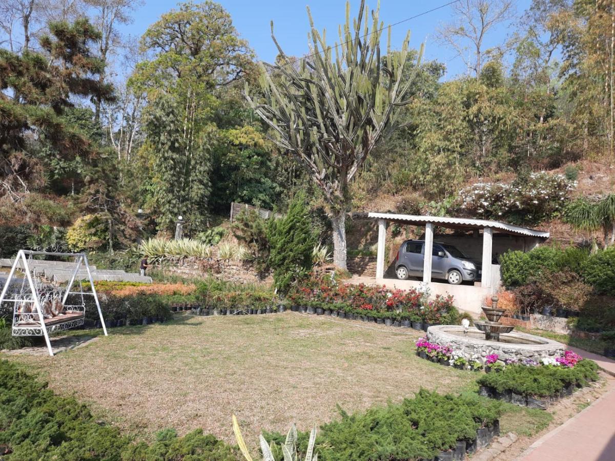 Aaravi Garden Homestay Калимпонг Екстериор снимка