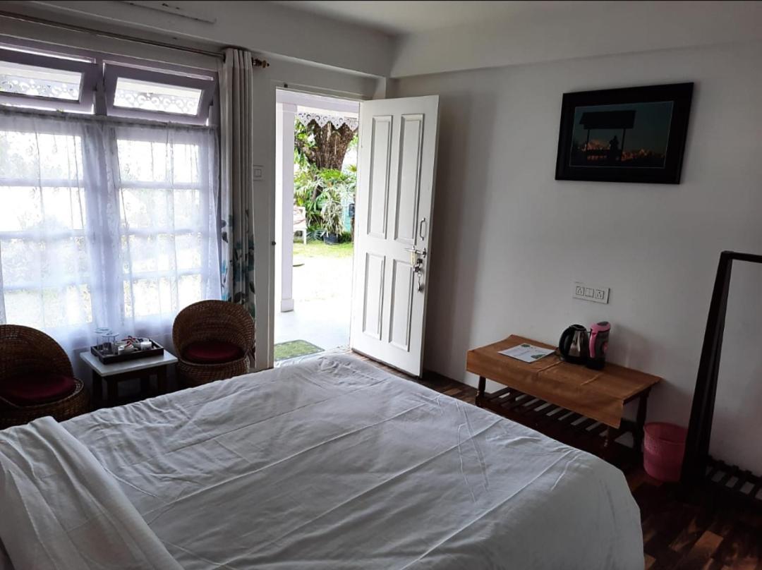 Aaravi Garden Homestay Калимпонг Екстериор снимка
